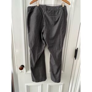 Gap gray and white pin striped hip sling fit dress pants 14a